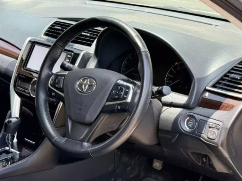 Toyota Allion    -