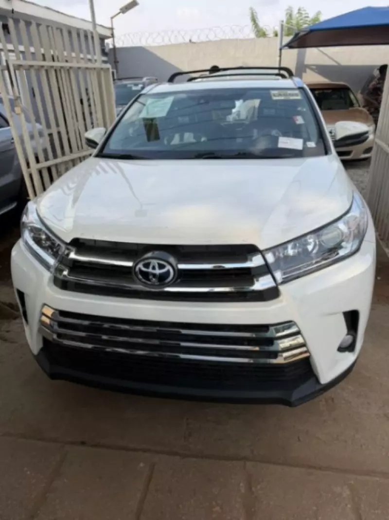 Toyota Highlander - 2015