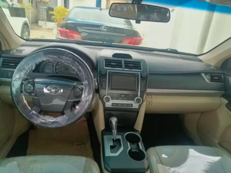 Toyota Camry   - 2013
