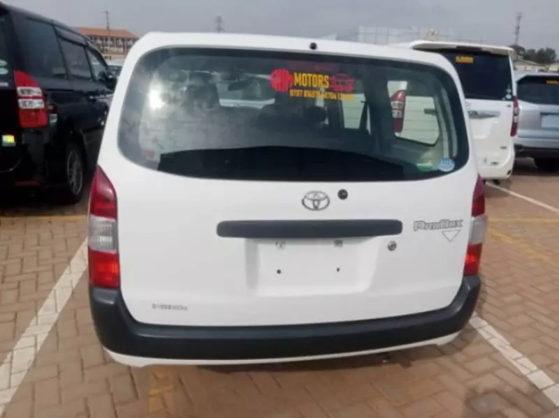 Toyota Probox 