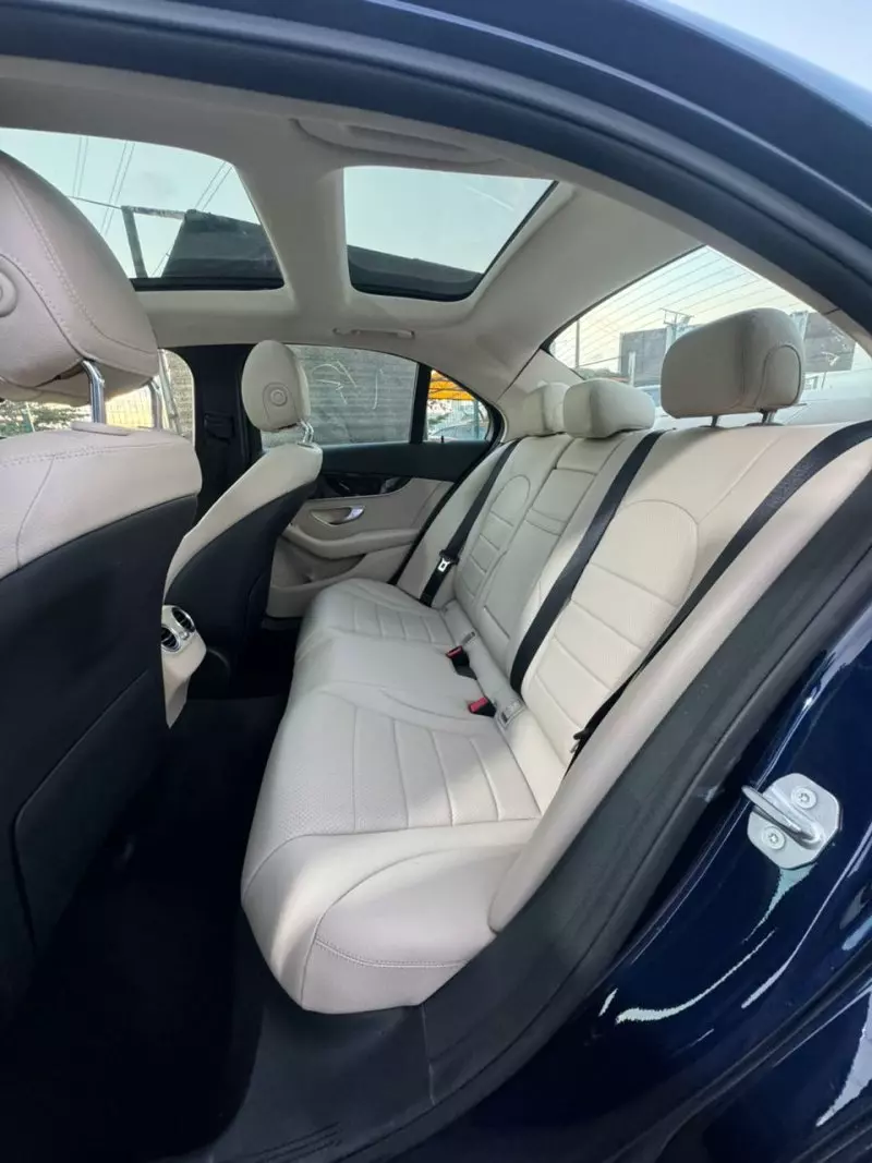 Mercedes-Benz C 300   - 2017