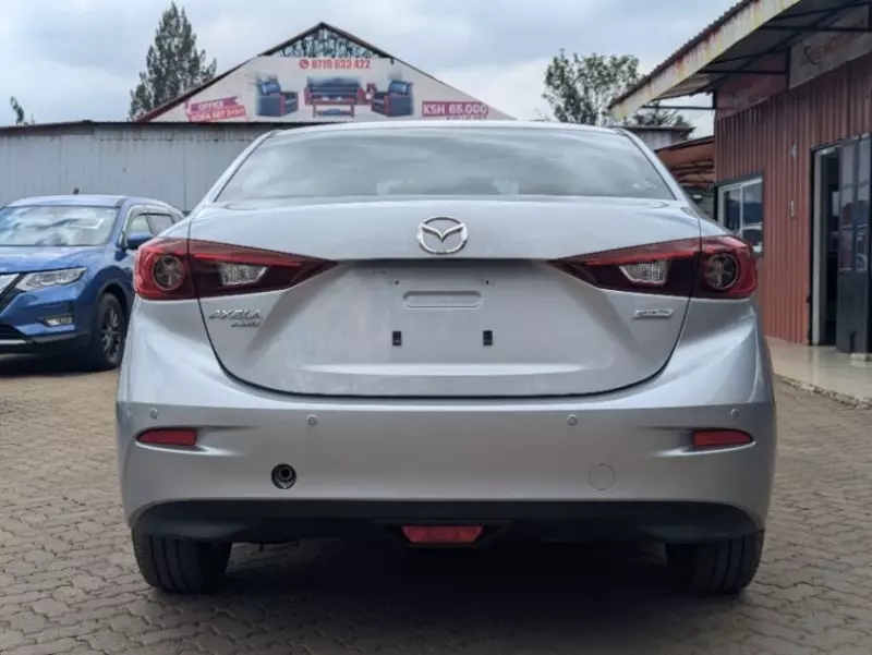 Mazda Axela    - 2018
