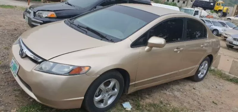 Honda Civic   - 2007