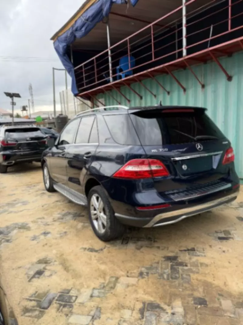 Mercedes-Benz ML 350 - 2014