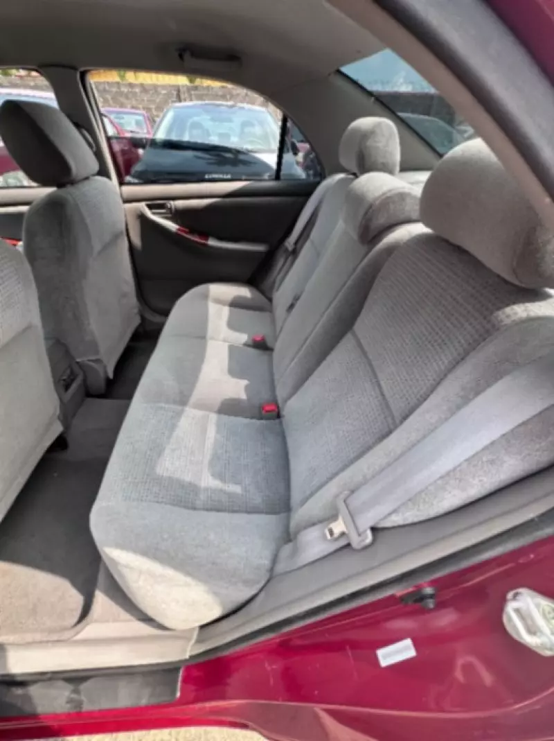 Toyota Corolla   - 2005