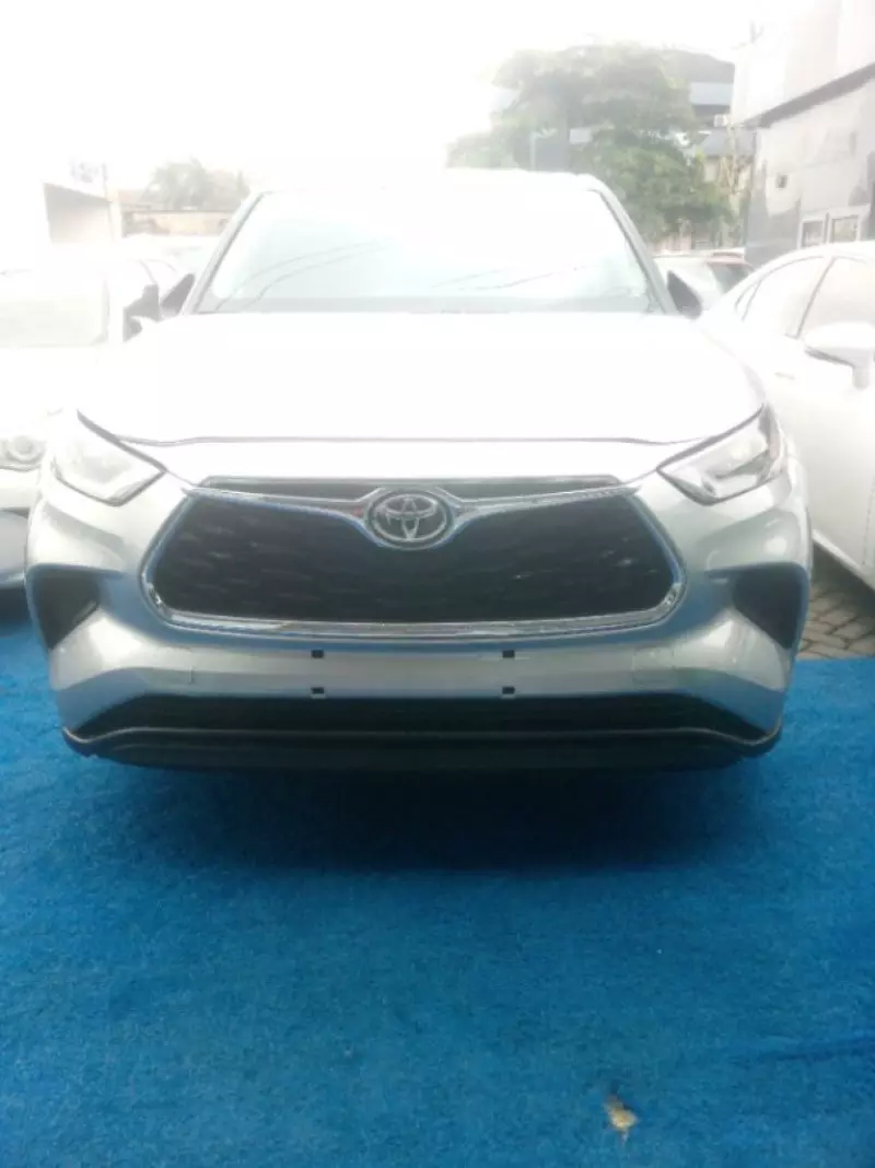 Toyota Highlander   - 2009