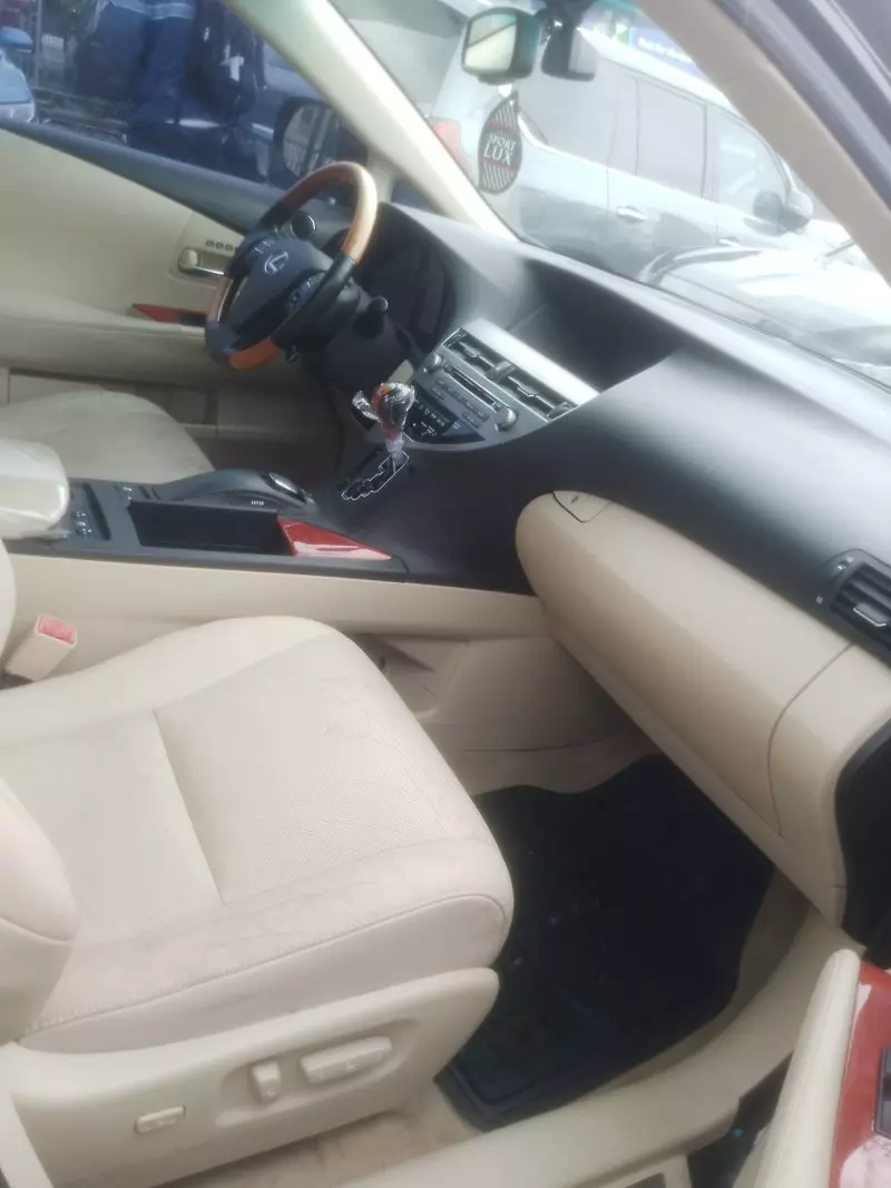 Lexus RX 350   - 2011