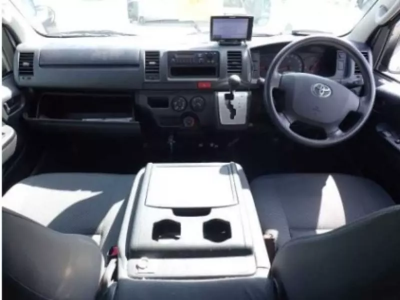 Toyota Hiace   - 2016