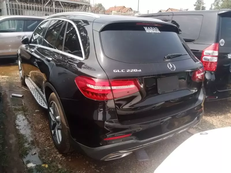 Mercedes-Benz GLC 220