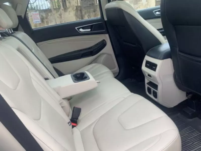 Ford Edge   - 2017