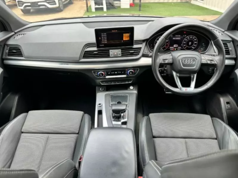 Audi Q5   - 2018