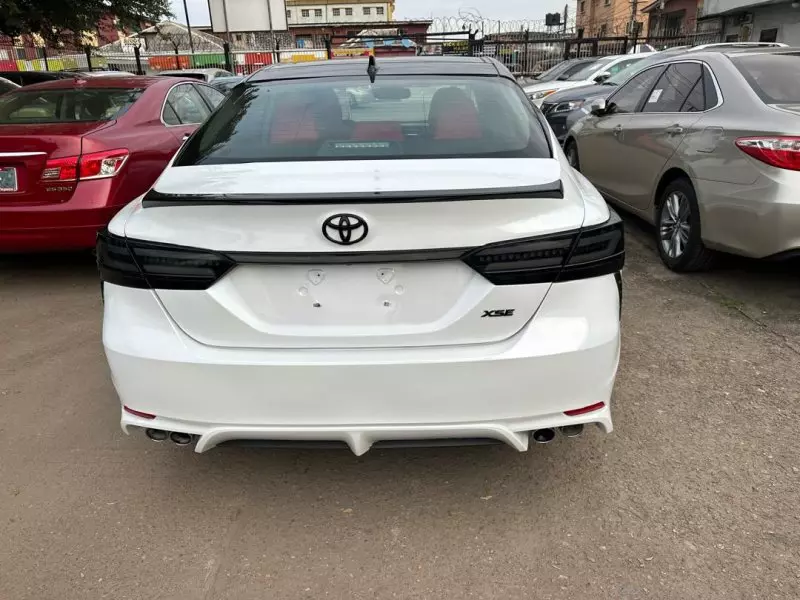 Toyota Camry   - 2020