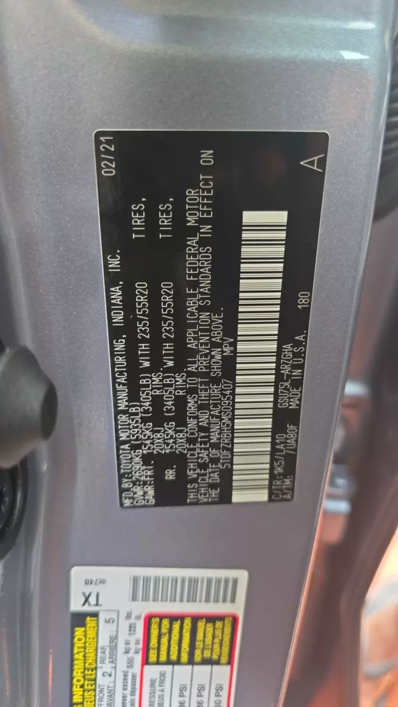 Toyota Highlander - 2021