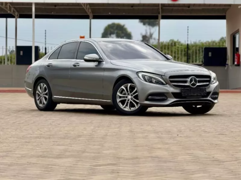 Mercedes-Benz C 180   - 2014
