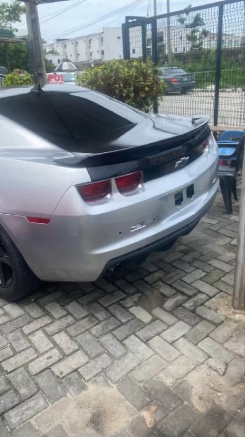 Chevrolet Camaro   - 2011