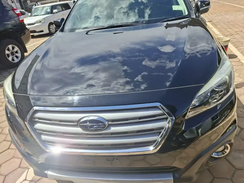 Subaru Outback   - 2016