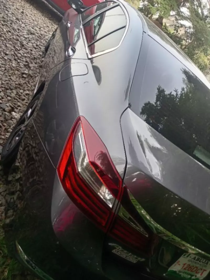 Honda Accord   - 2017