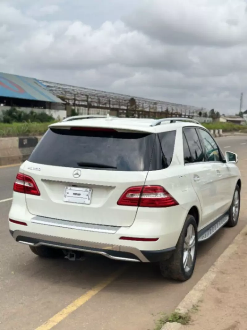 Mercedes-Benz ML 350   - 2013