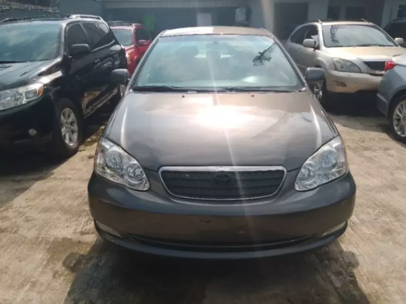 Toyota Corolla   - 2007