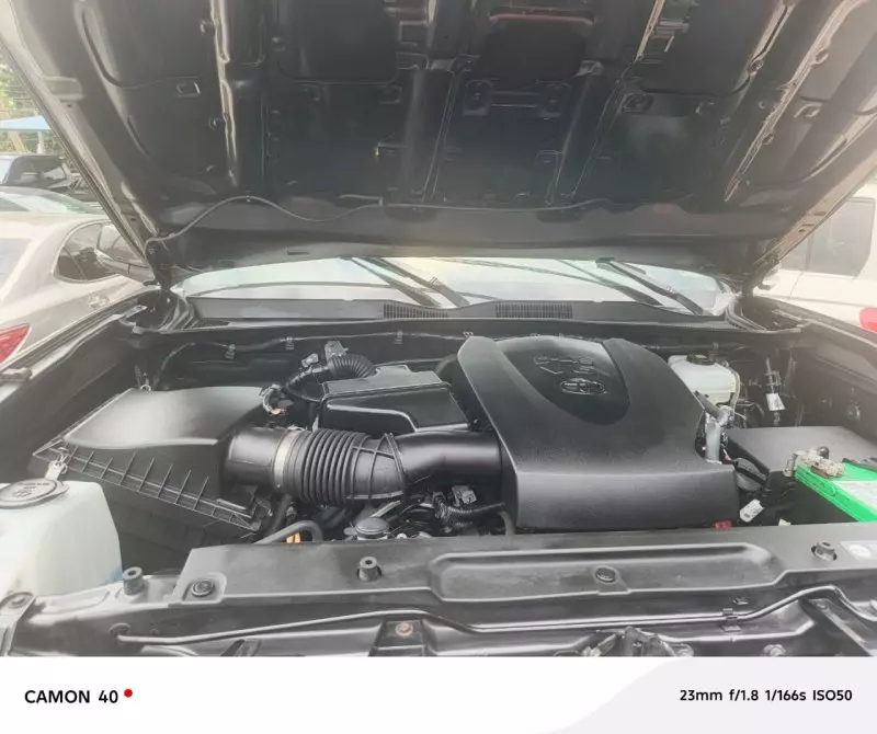 Toyota Tacoma   - 2018