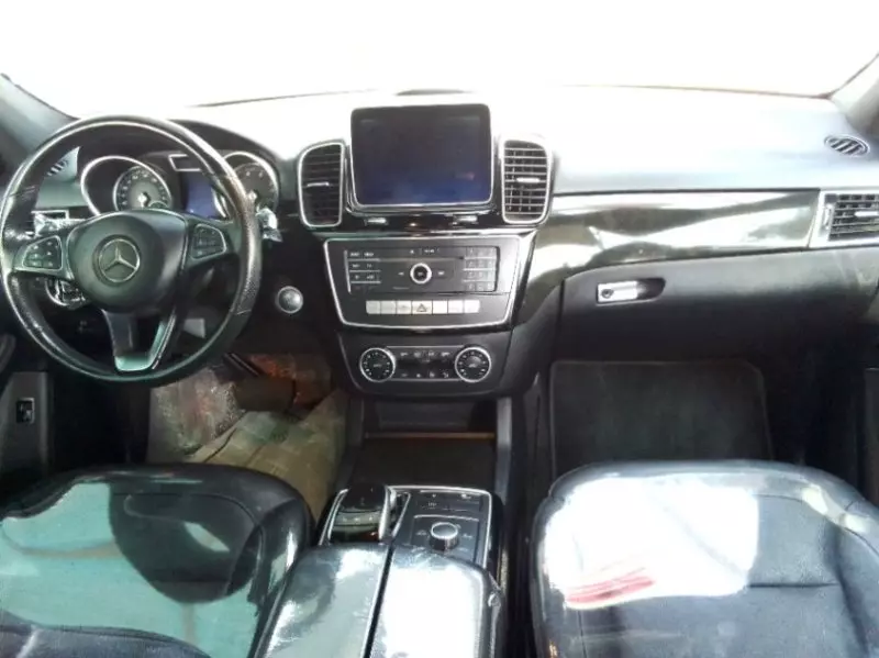 Mercedes-Benz GLE 350 - 2020