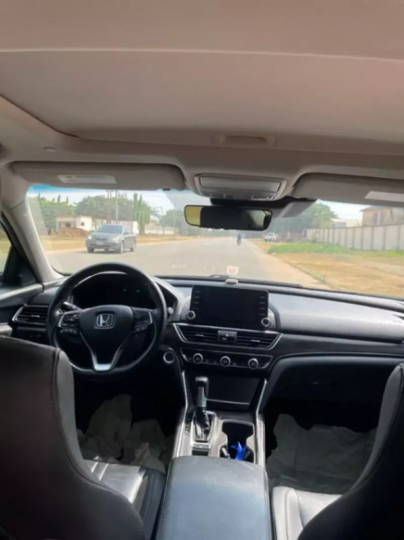 Honda Accord - 2019