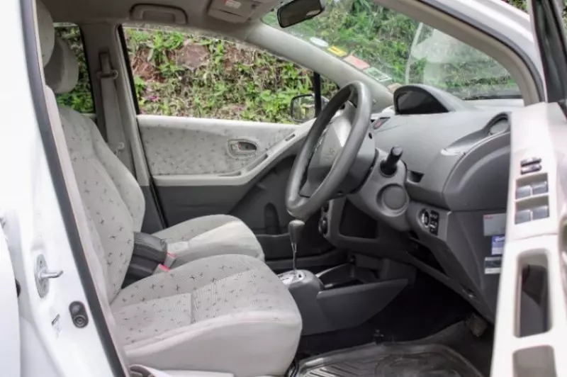 Toyota Vitz   - 2008