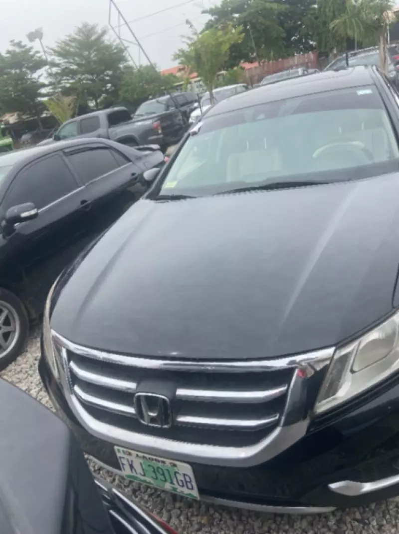 Honda Crosstour   - 2014