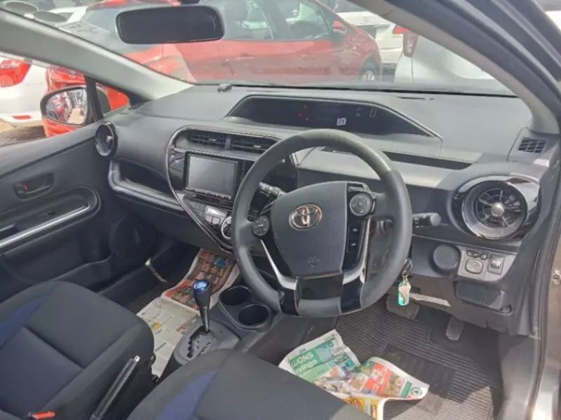 Toyota Aqua   - 2018