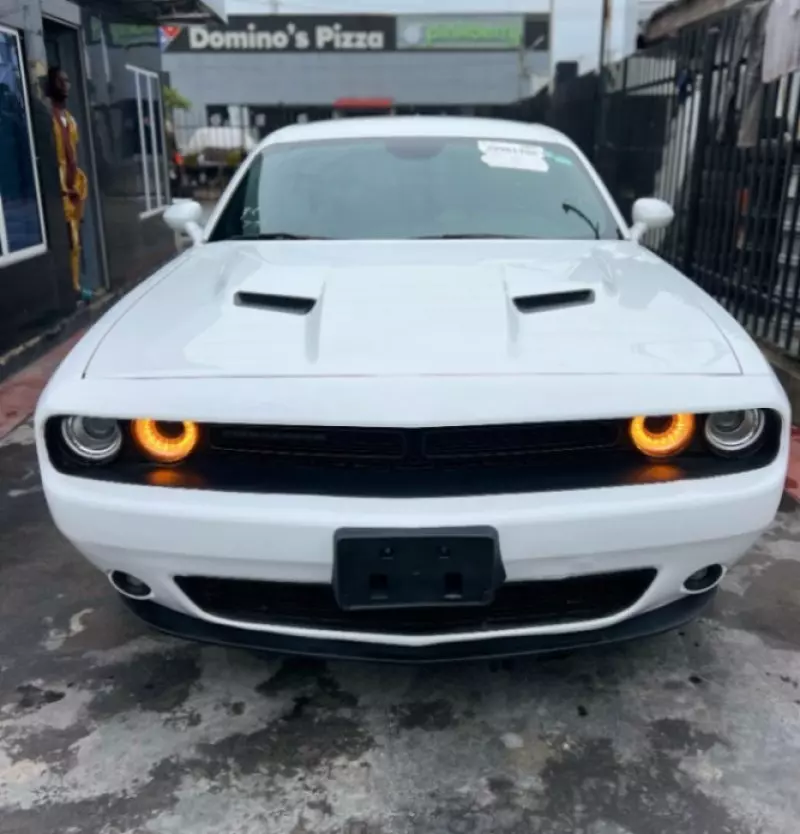Dodge Challenger   - 2018