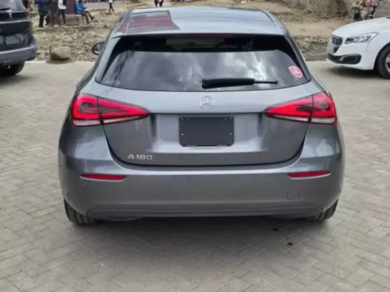 Mercedes-Benz A 180   - 2018