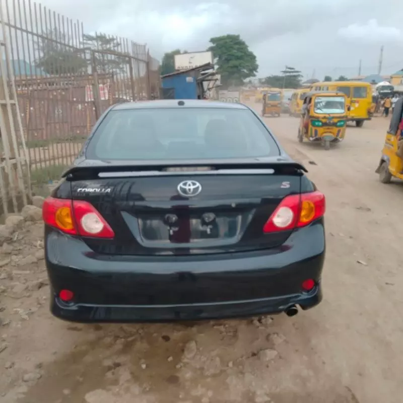 Toyota Corolla Sport   - 2010