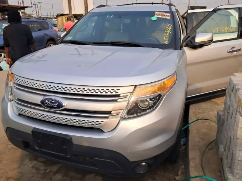 Ford Explorer   - 2013