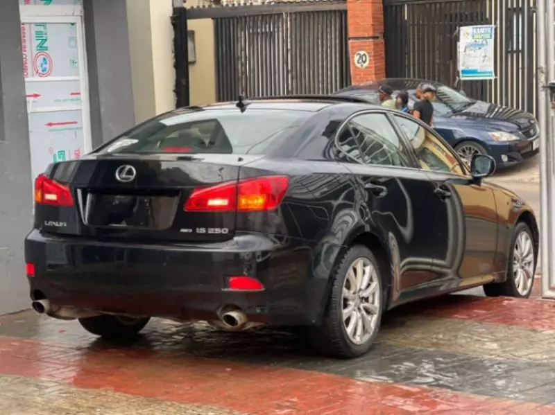 Lexus IS 250   - 2008