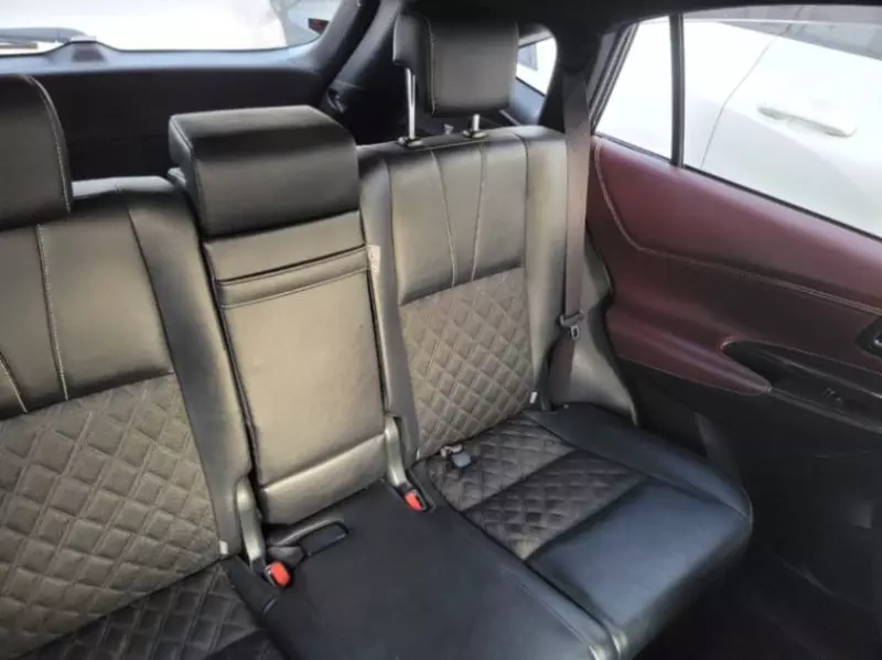 Toyota Harrier   - 2014