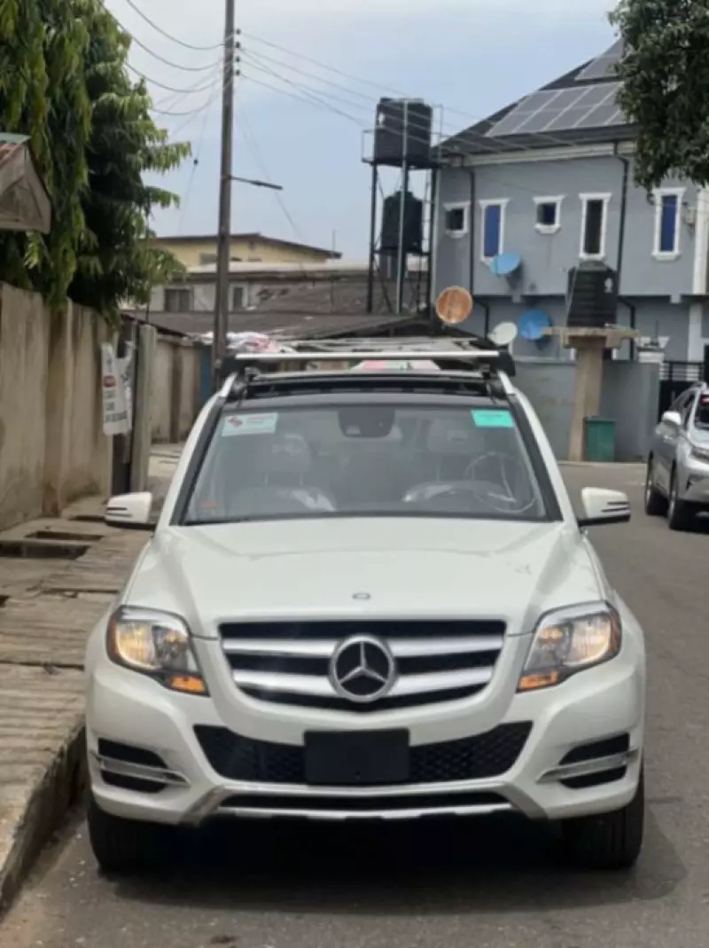 Mercedes-Benz GLK 350   - 2013
