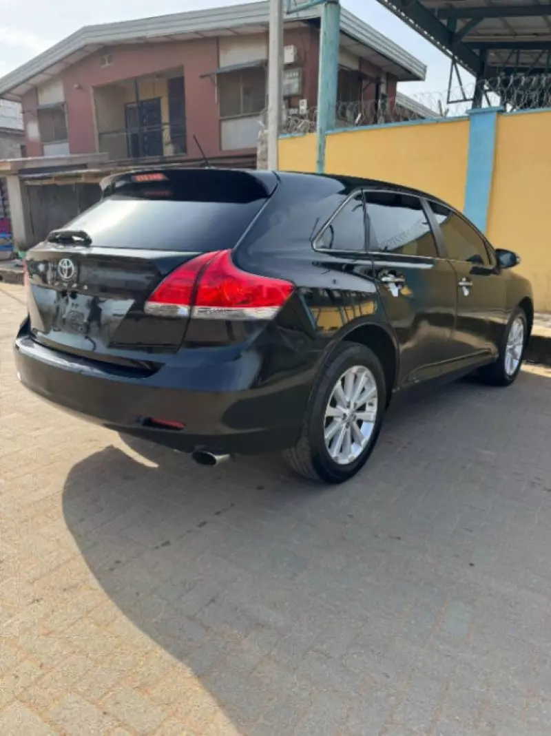 Toyota Venza   - 2009