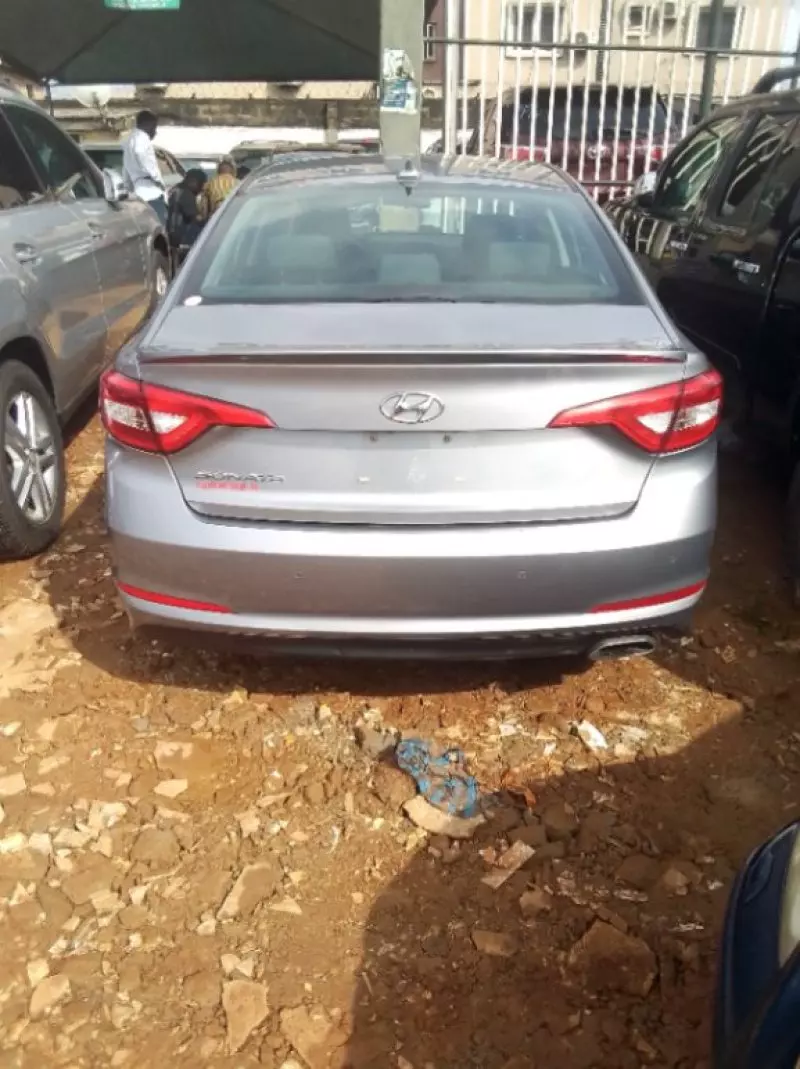 Hyundai SONATA 2,0L BVA GL   - 2017