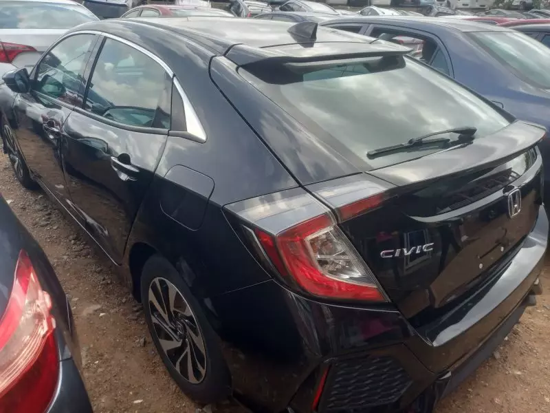 Honda Civic   - 2017