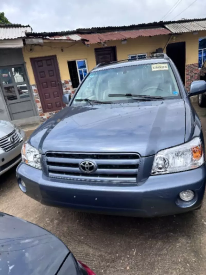 Toyota Highlander   - 2009