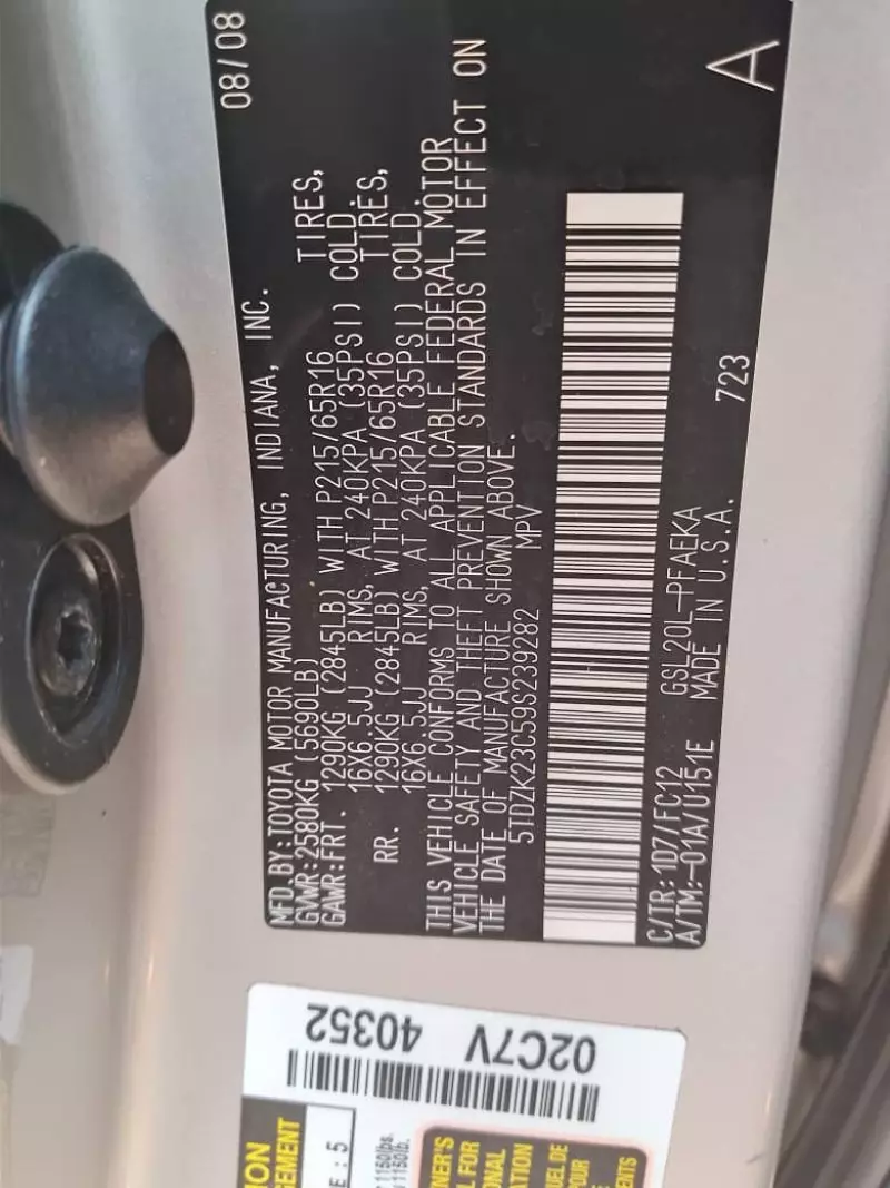 Toyota Sienna   - 2009