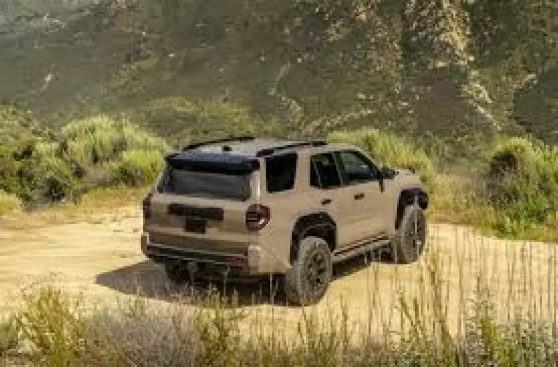 Toyota 4-Runner   - 2024