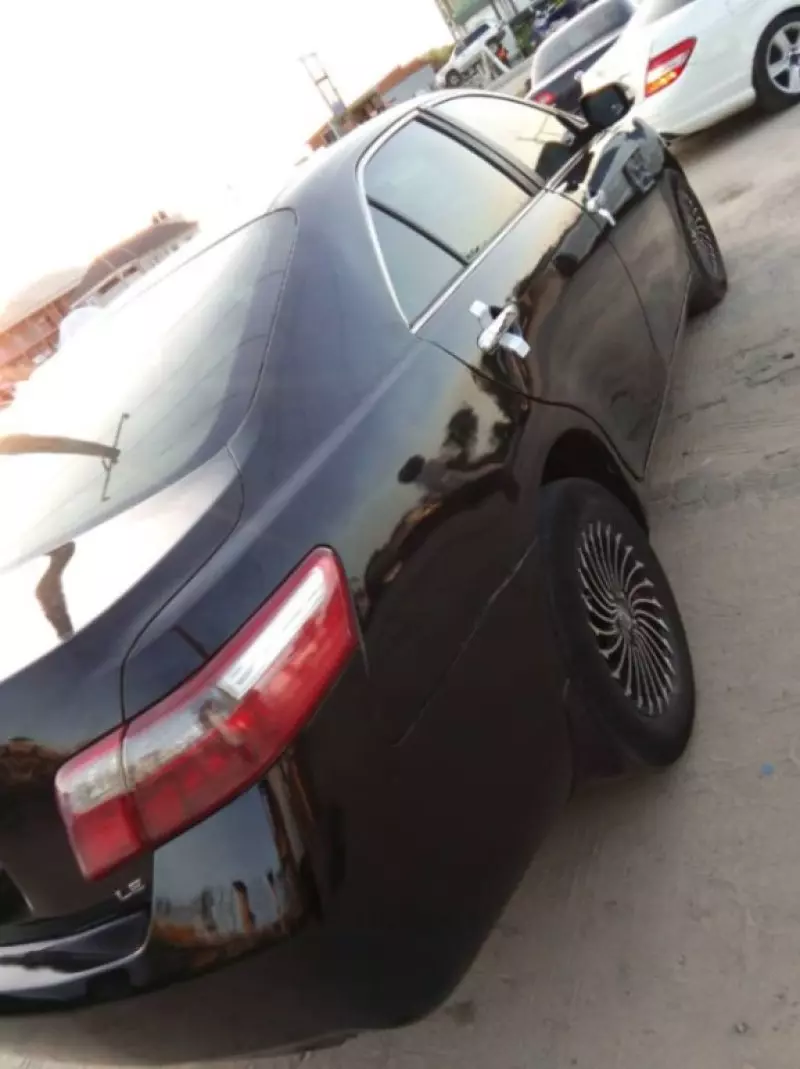 Toyota Camry   - 2008