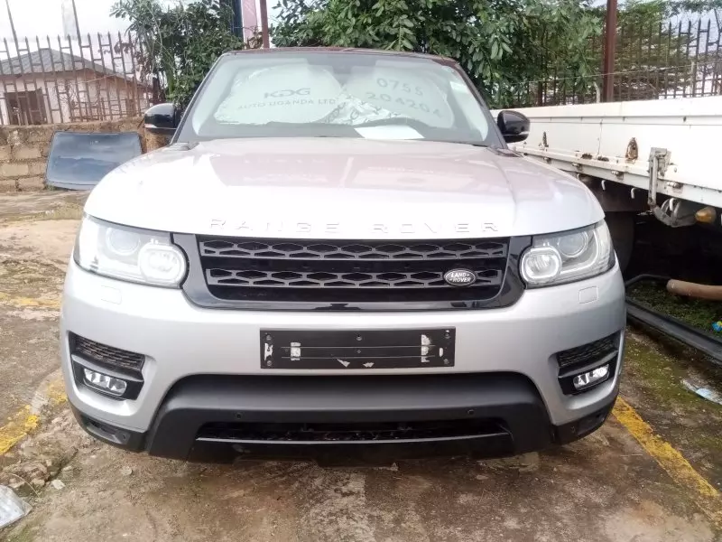 Land Rover Range Rover Sport   - 2016