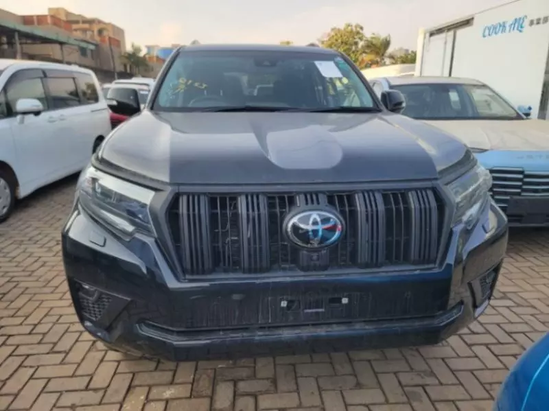 Toyota Landcruiser prado TX   - 2023