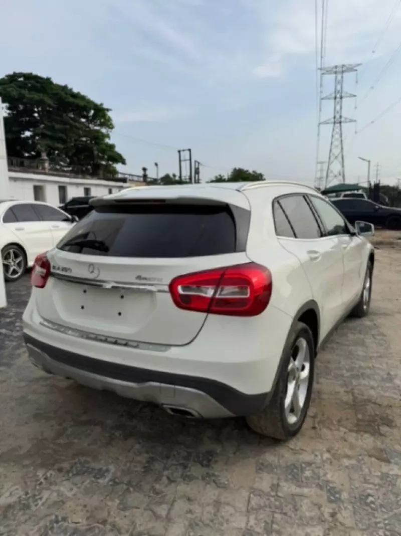 Mercedes-Benz GLA 250