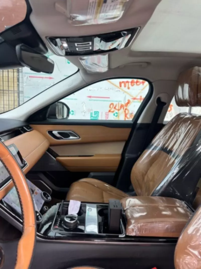 Land Rover Range Rover Velar   - 2018