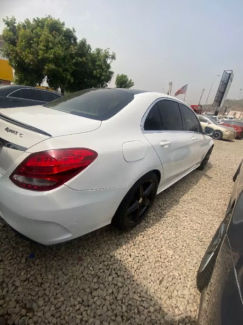 Mercedes-Benz C-Class   - 2016