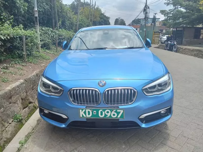 BMW 118i   - 2018
