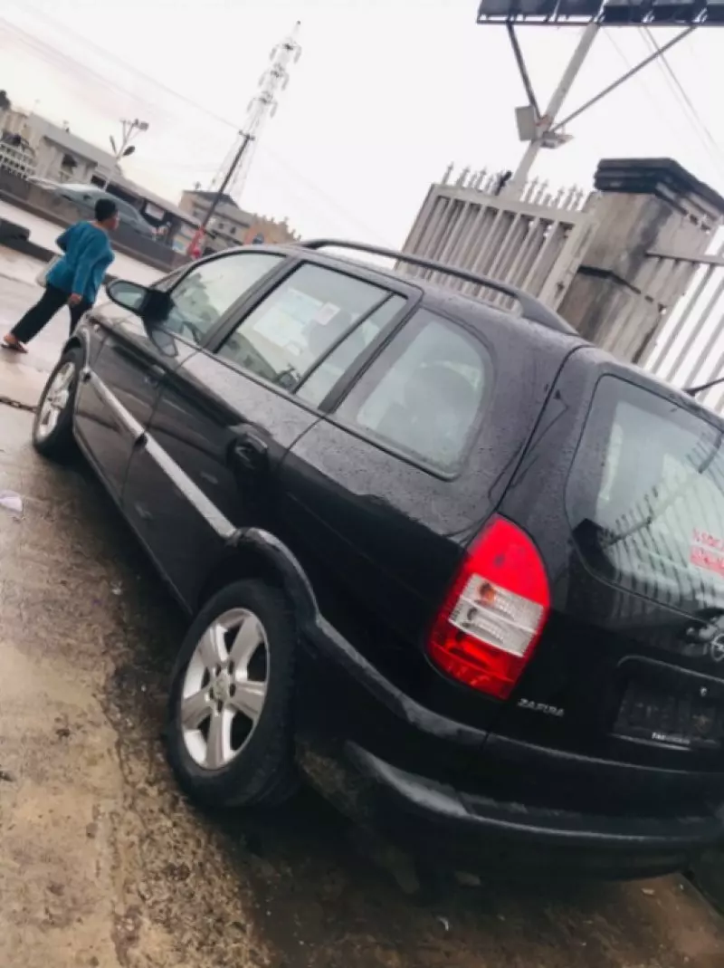 OPEL Zafira   - 2006